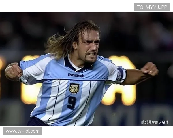 足球历史上第一重炮球星是谁 引领世界足坛强力射门的传奇人物 足球历史上第一重炮球星是谁 引领世界足坛强力射门的传奇人物