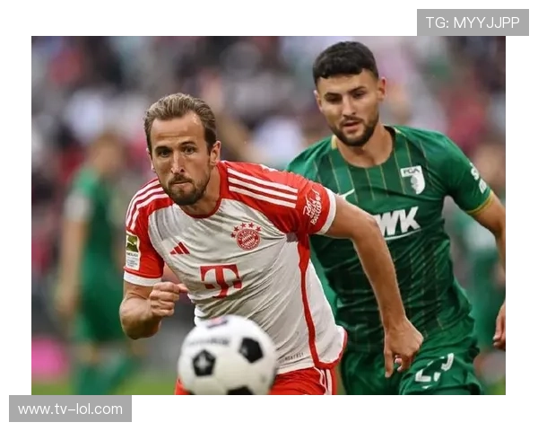 足球巨星场上神操作乌龙瞬间笑翻全场球迷乐不可支